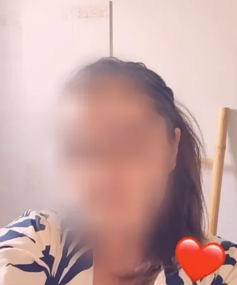 Alina, 39