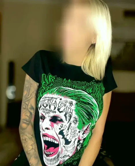 Anna, 36