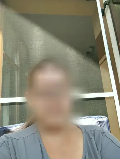 Anna, 34