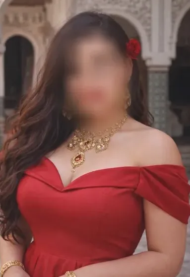 Annalena, 29