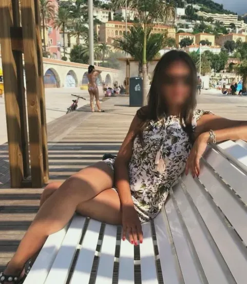 Jette, 32