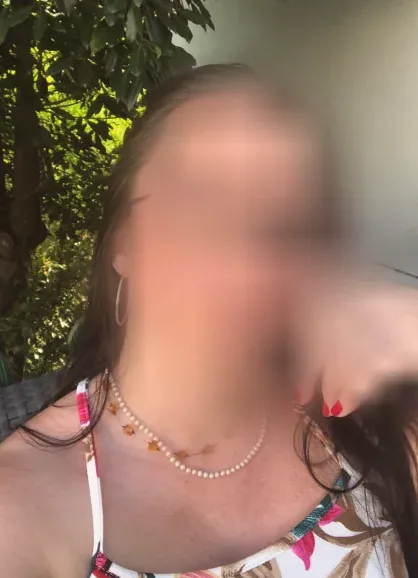 Lotta, 39