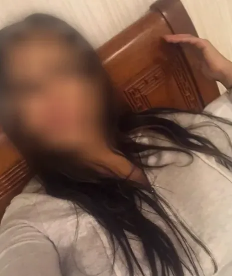 Marina, 31