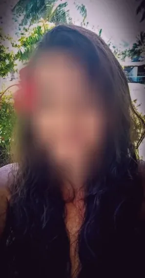Paula, 40