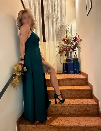 Selin, 39